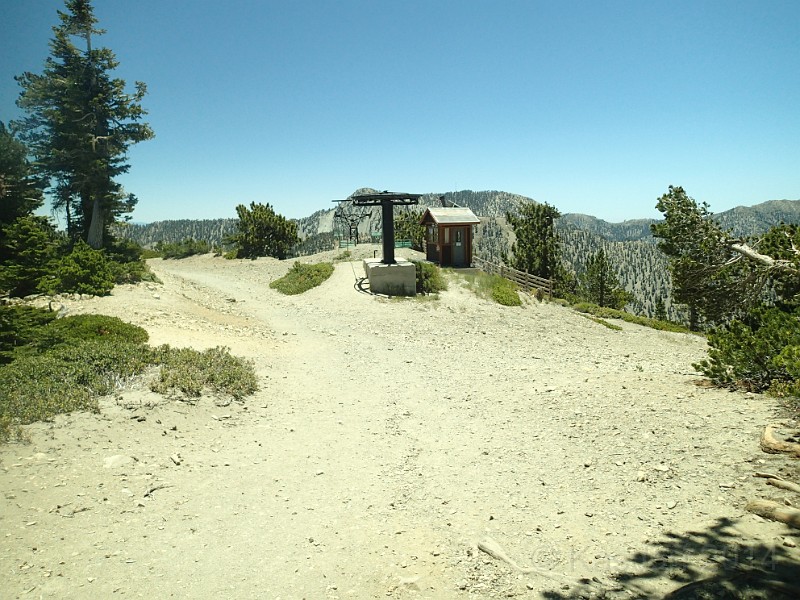 2014 Mt Baldy Cali 143.JPG - Summit Mt San Antonio (Mt Baldy) California
